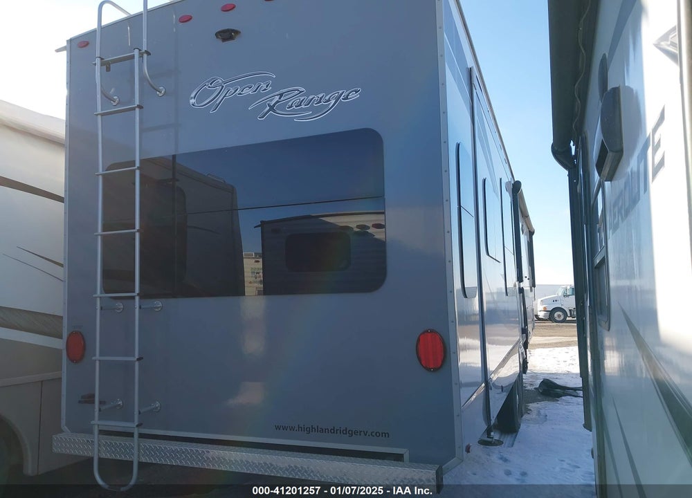 2019 OPEN RANGE 5TH WHEEL TRAVEL TRAILER VIN: 58TCH0BV0K3BD3111