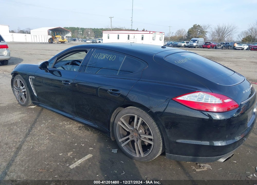 2013 PORSCHE PANAMERA 4 VIN: WP0AA2A79DL016744