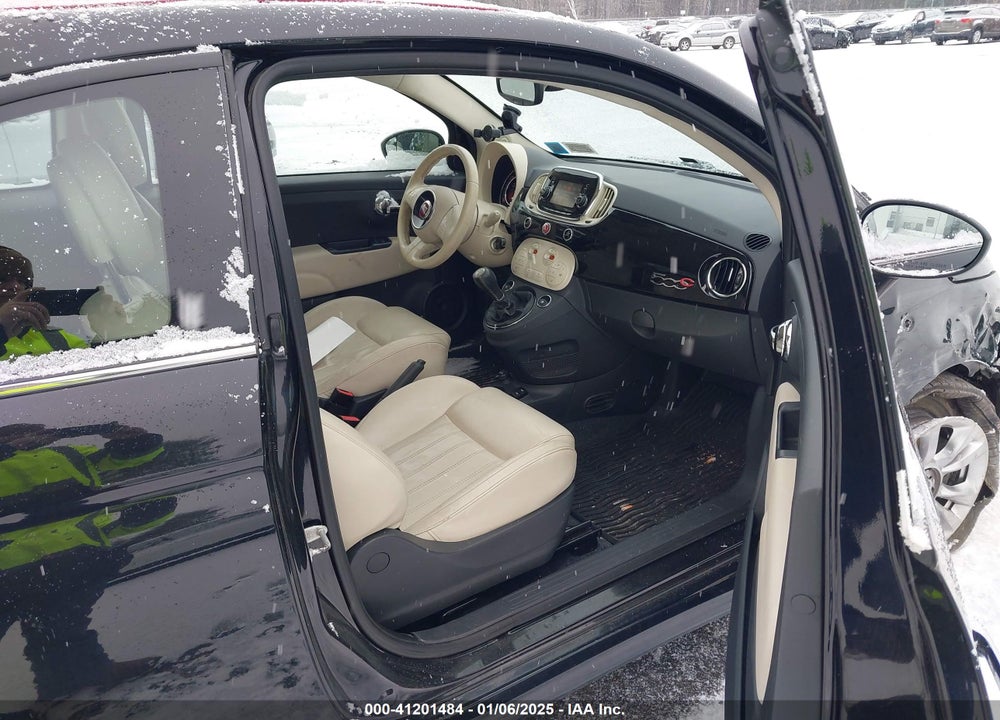2019 FIAT 500C LOUNGE VIN: 3C3CFFEH7KT700458