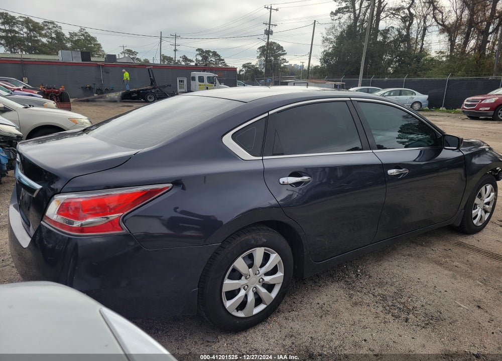 2015 NISSAN ALTIMA VIN: 1N4AL3APXFC236127