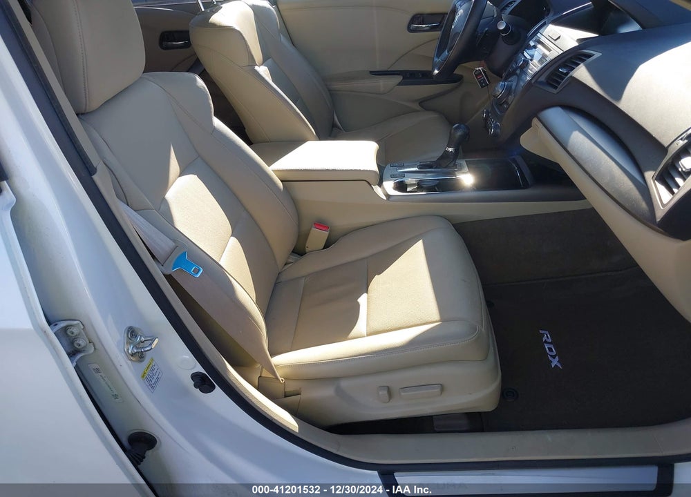 2014 ACURA RDX VIN: 5J8TB4H53EL003206