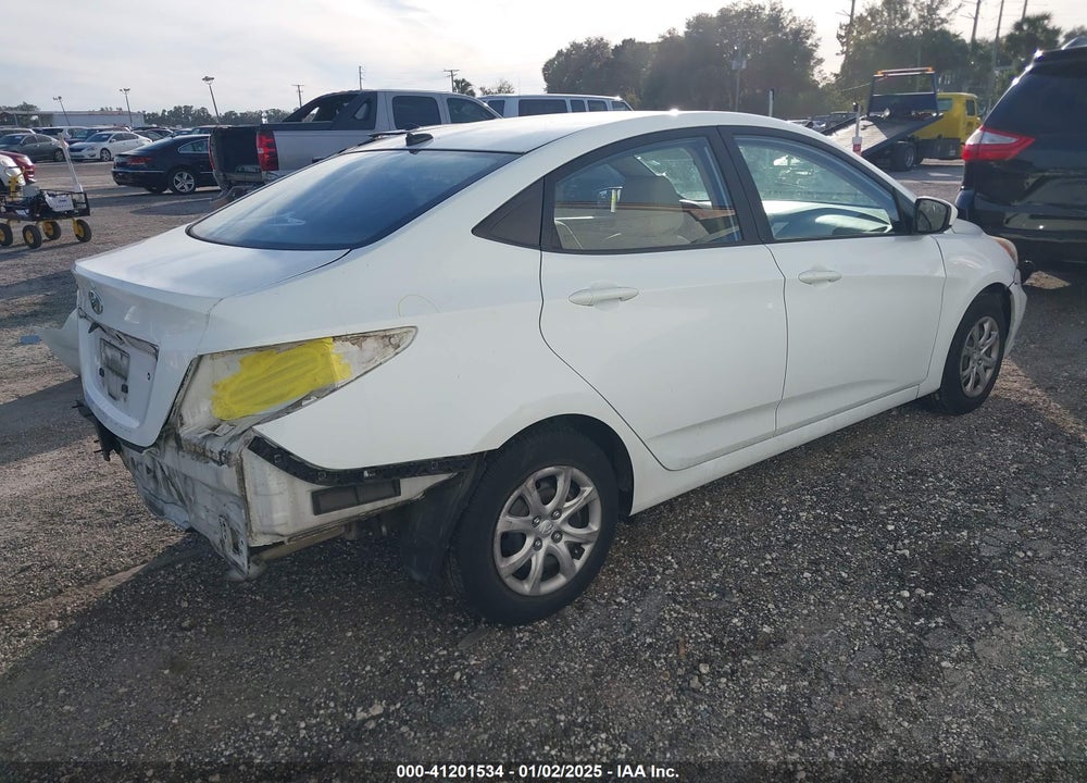 2014 HYUNDAI ACCENT VIN: KMHCT4AE3EU638986