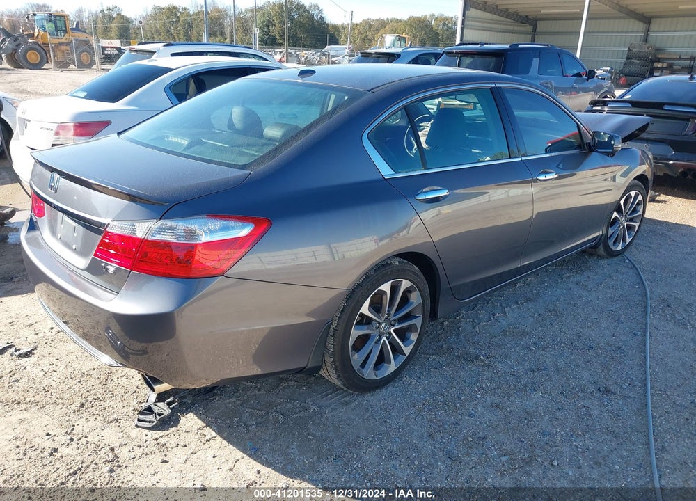 2013 HONDA ACCORD EX-L V-6 VIN: 1HGCR3F82DA042950