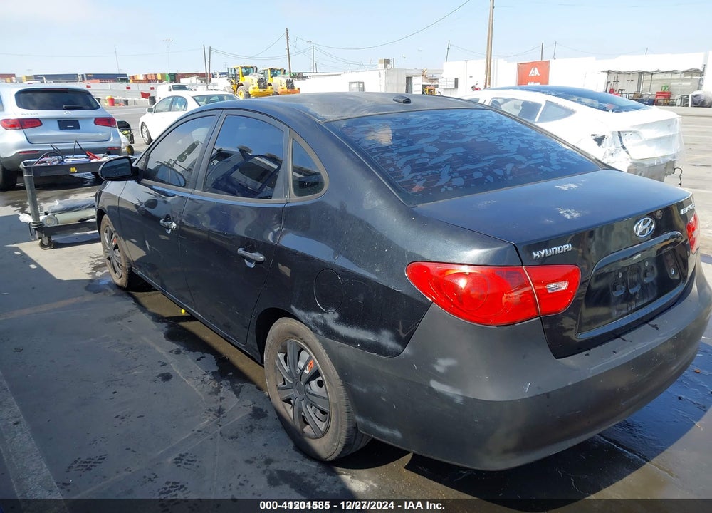 2008 HYUNDAI ELANTRA VIN: KMHDU46D88U322358