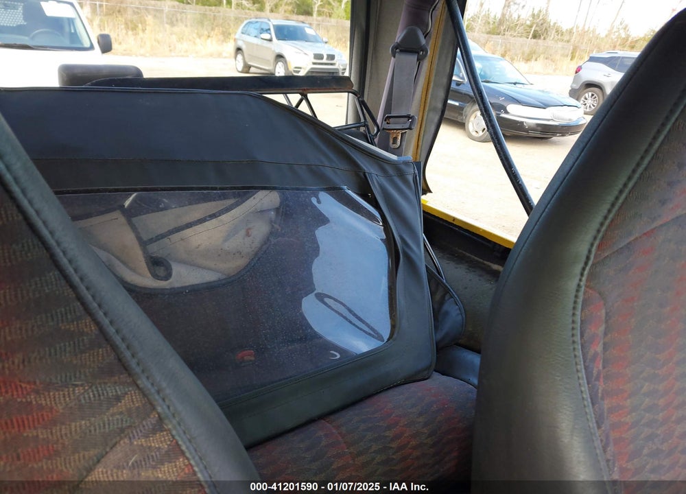 2000 JEEP WRANGLER SPORT VIN: 1J4FA49SXYP777592
