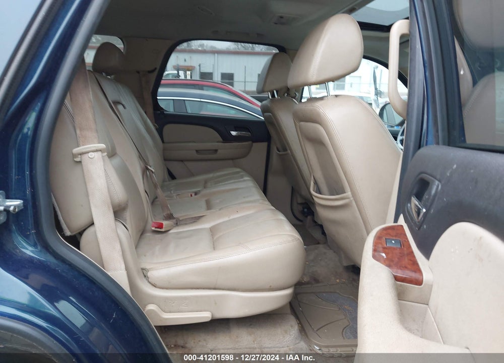 2007 CHEVROLET TAHOE LT VIN: 1GNFC130X7J145738