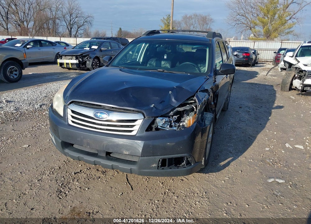 2010 SUBARU OUTBACK 2.5I PREMIUM VIN: 4S4BRBGC4A3343982