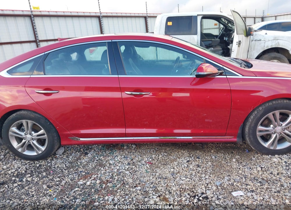 2018 HYUNDAI SONATA VIN: 5NPE34AF4JH678925
