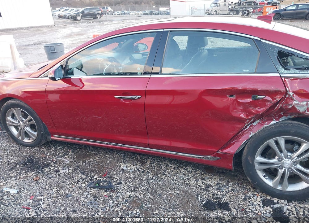 2018 HYUNDAI SONATA VIN: 5NPE34AF4JH678925