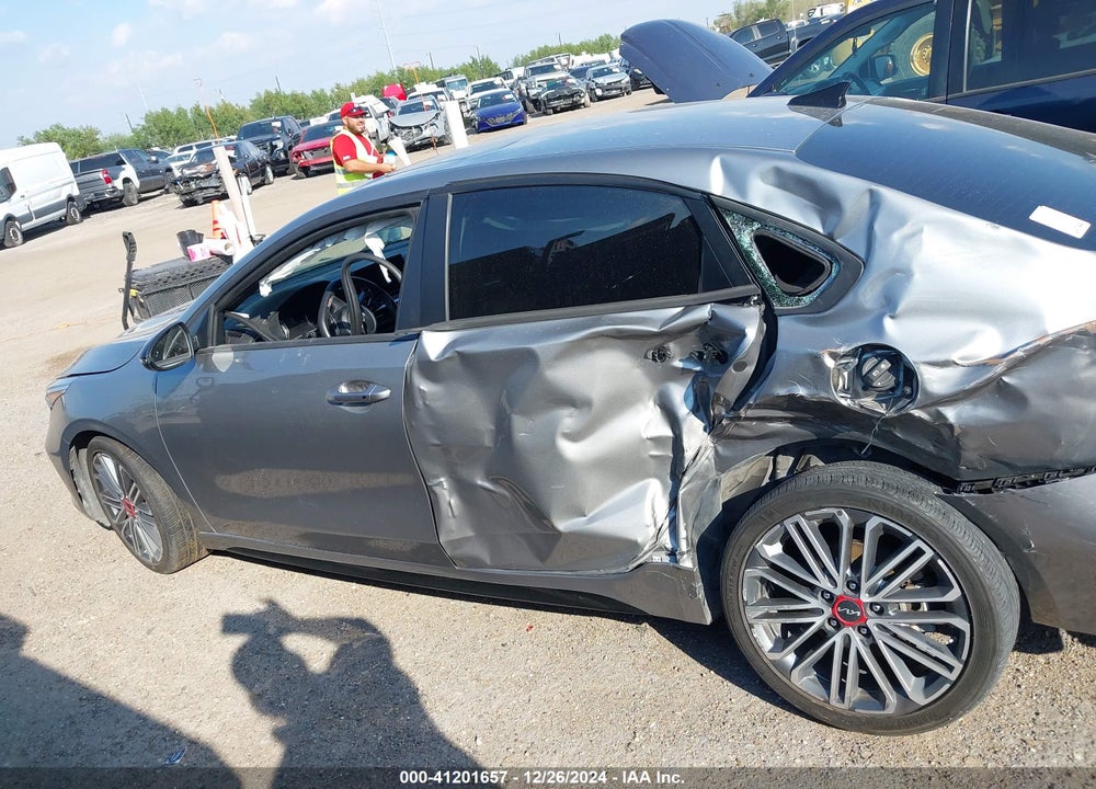 2023 KIA FORTE VIN: 3KPF44AC1PE617391