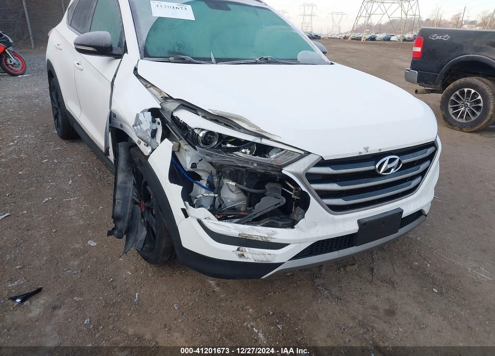 2017 HYUNDAI TUCSON NIGHT VIN: KM8J3CA26HU543379