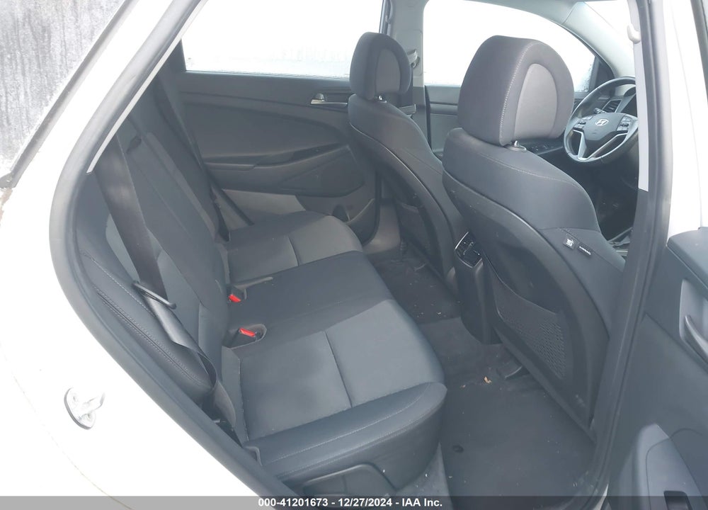 2017 HYUNDAI TUCSON NIGHT VIN: KM8J3CA26HU543379