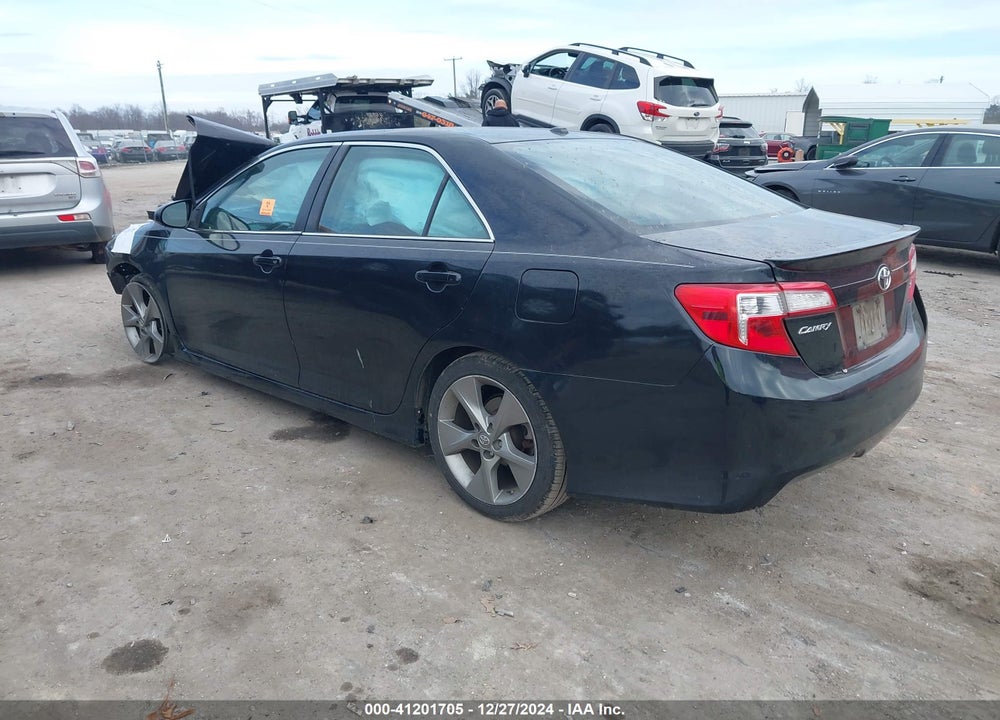 2014 TOYOTA CAMRY SE SPORT VIN: 4T1BF1FK7EU850239