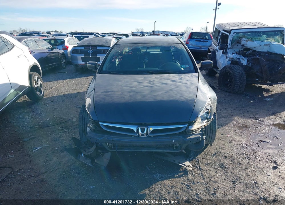2007 HONDA ACCORD VIN: 1HGCM56337A017302