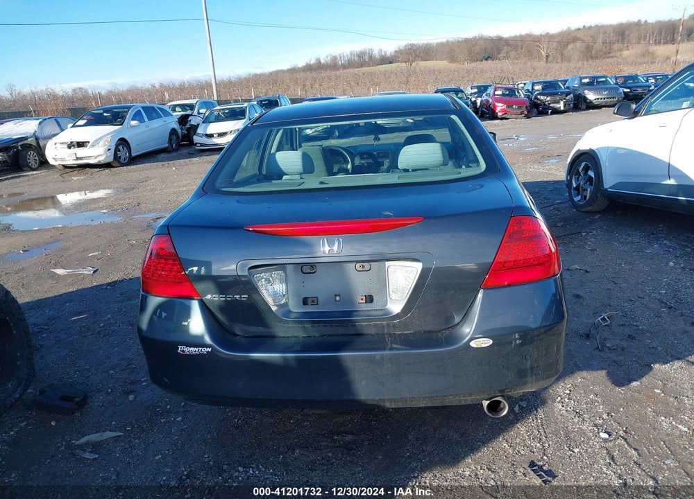2007 HONDA ACCORD VIN: 1HGCM56337A017302