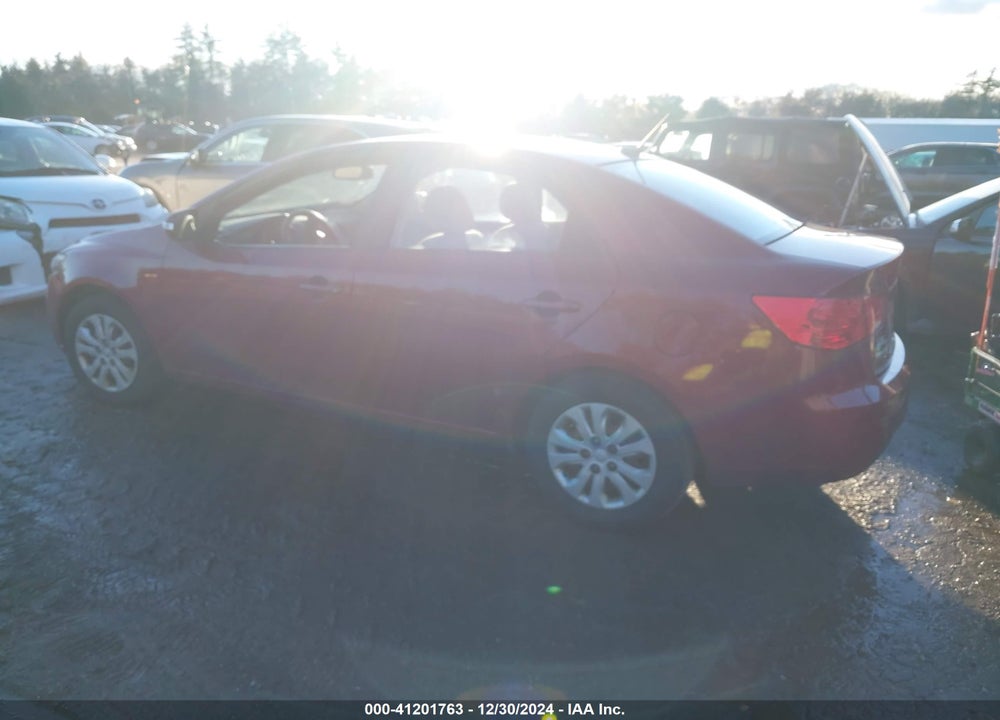 2010 KIA FORTE EX VIN: KNAFU4A23A5096505