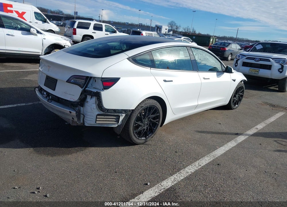 2022 TESLA MODEL 3 LONG RANGE DUAL MOTOR ALL-WHEEL DRIVE VIN: 5YJ3E1EB1NF107730