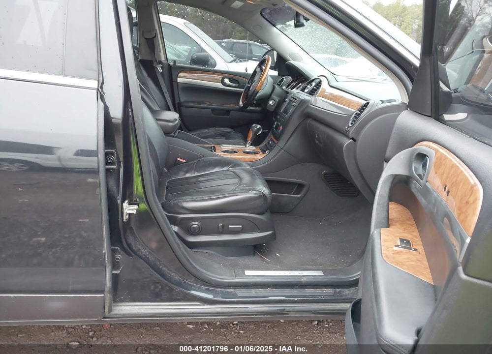 2010 BUICK ENCLAVE 2XL VIN: 5GALRCED9AJ185355