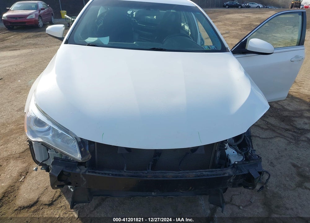 2017 TOYOTA CAMRY LE VIN: 4T1BF1FK5HU732677