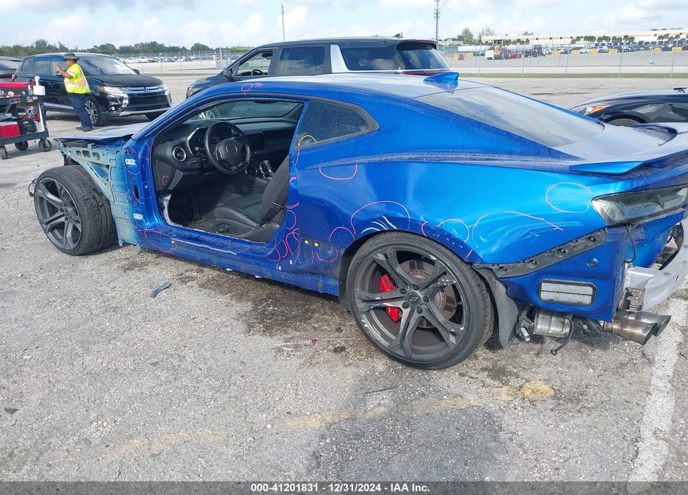 2016 CHEVROLET CAMARO 2SS VIN: 1G1FH1R73G0144900