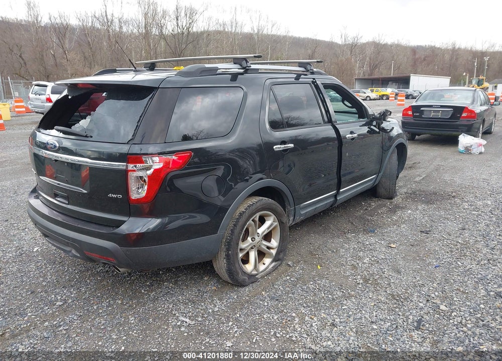 2015 FORD EXPLORER VIN: 1FM5K8F82FGC13703