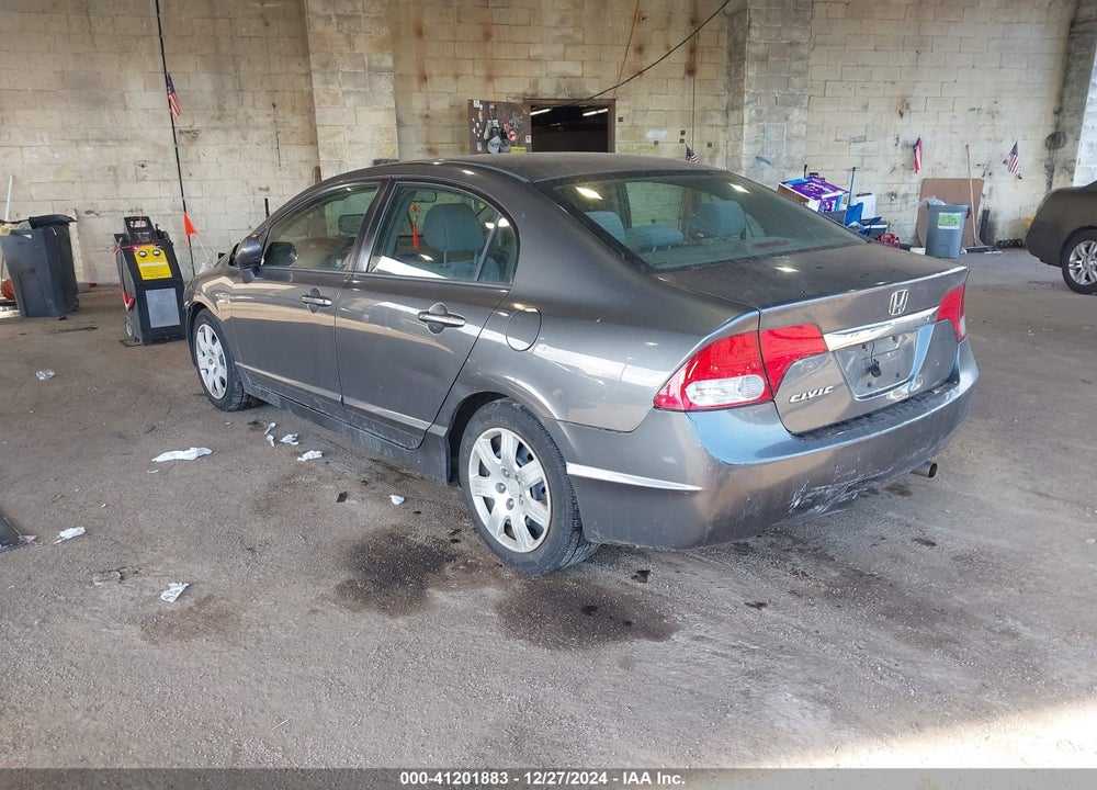2011 HONDA CIVIC LX VIN: 2HGFA1F55BH305025