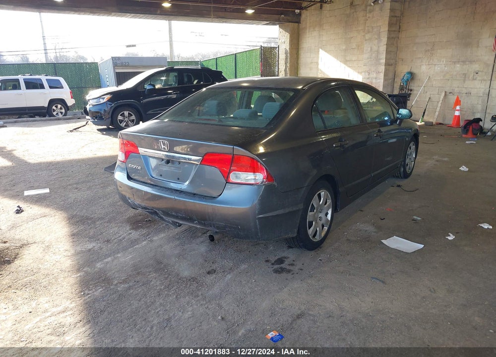 2011 HONDA CIVIC LX VIN: 2HGFA1F55BH305025