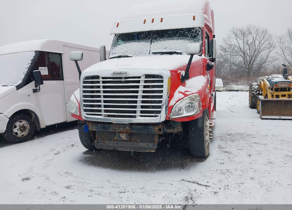 2011 FREIGHTLINER CASCADIA 125 VIN: 1FUJGLDR4BSAT0910