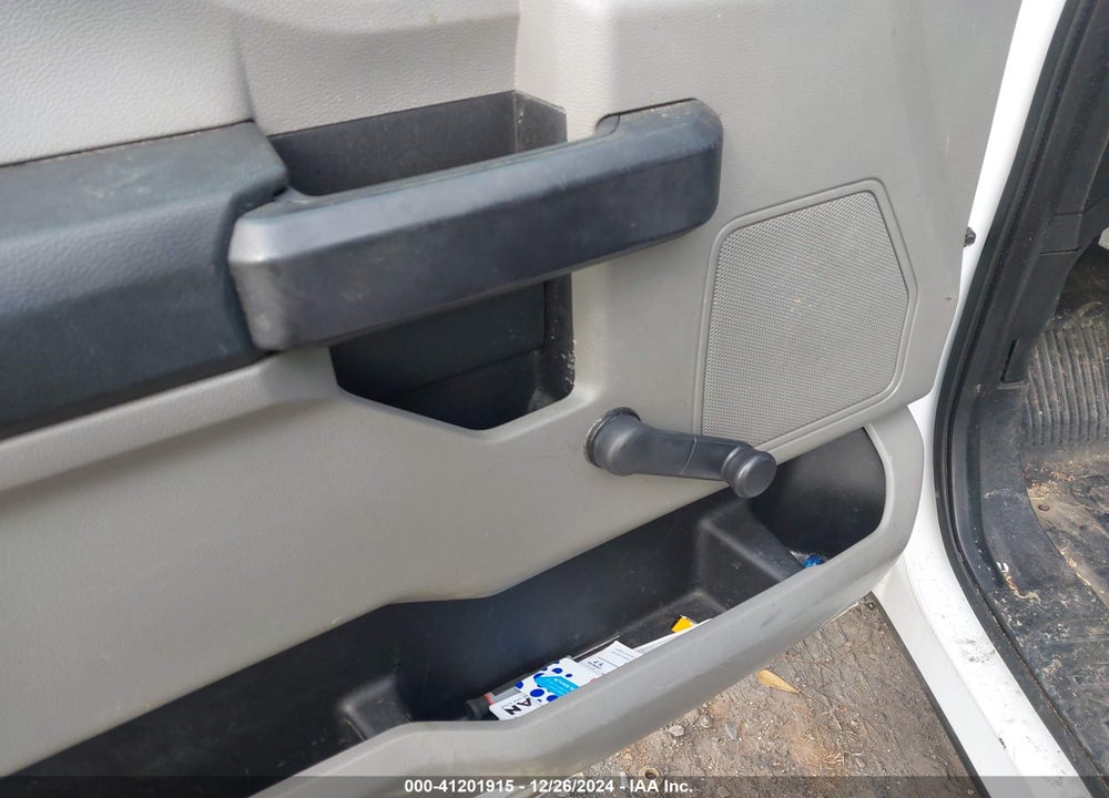 2016 FORD F-150 VIN: 1FTMF1C80GKD51030