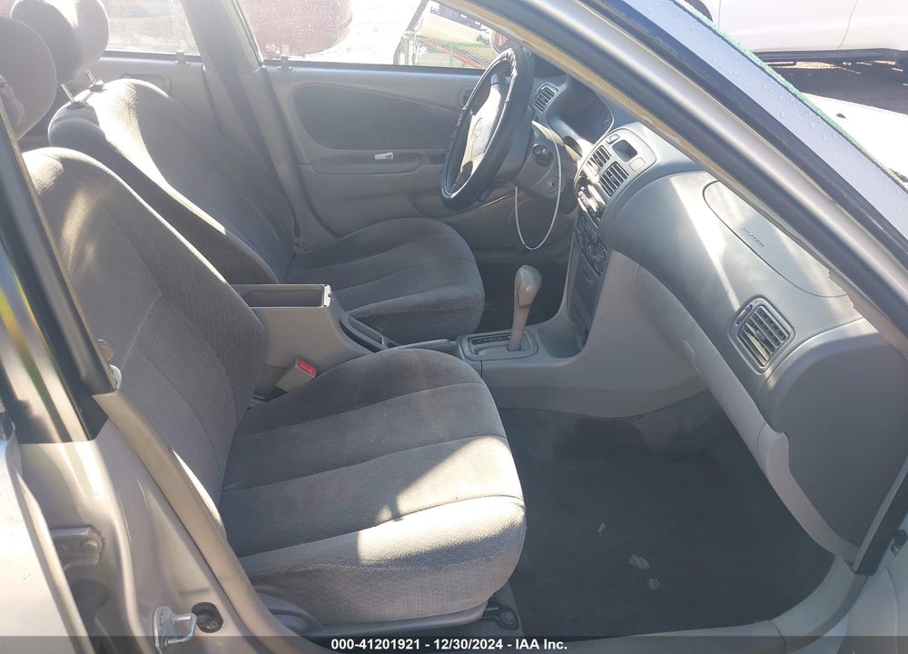 2002 TOYOTA COROLLA LE VIN: 2T1BR12E12C520102