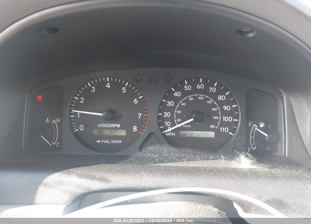 2002 TOYOTA COROLLA LE VIN: 2T1BR12E12C520102