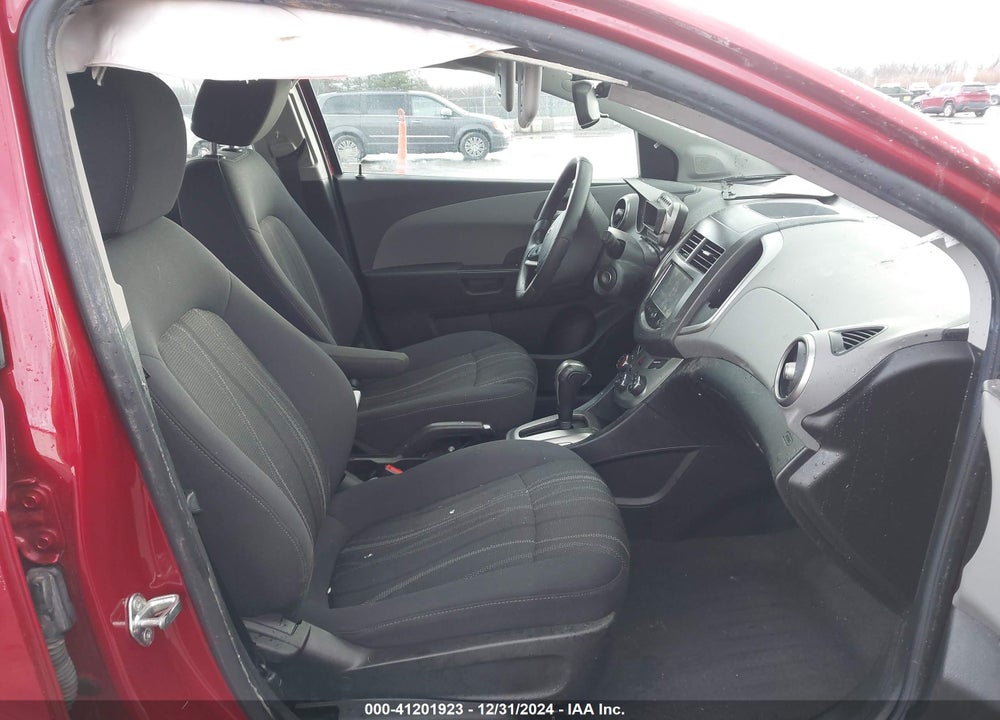 2016 CHEVROLET SONIC VIN: 1G1JC6SG2G4123027