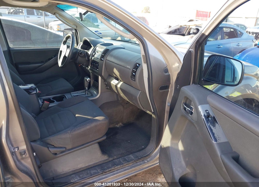 2006 NISSAN PATHFINDER S VIN: 5N1AR18U36C684150