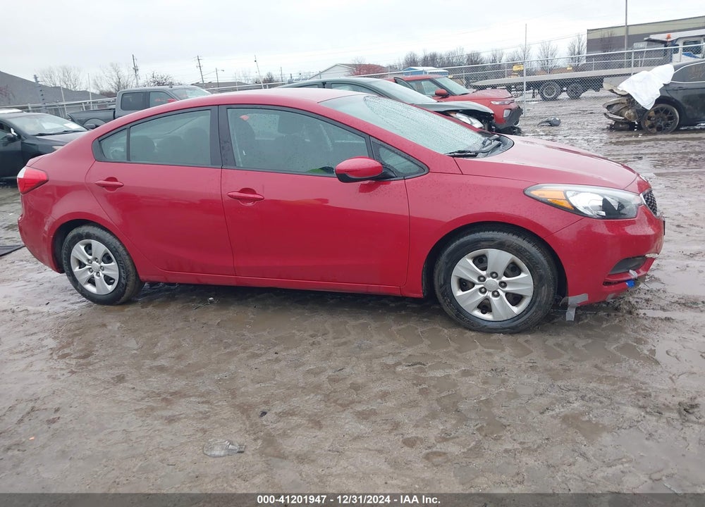 2016 KIA FORTE VIN: KNAFK4A61G5567178