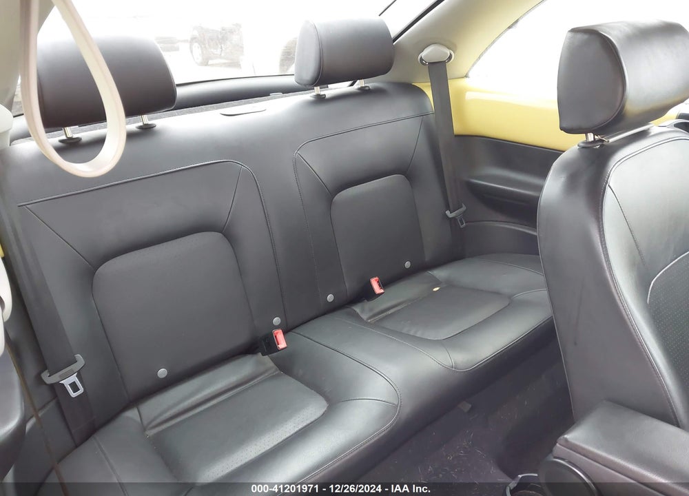 2009 VOLKSWAGEN NEW BEETLE 2.5L VIN: 3VWPW31C59M518880