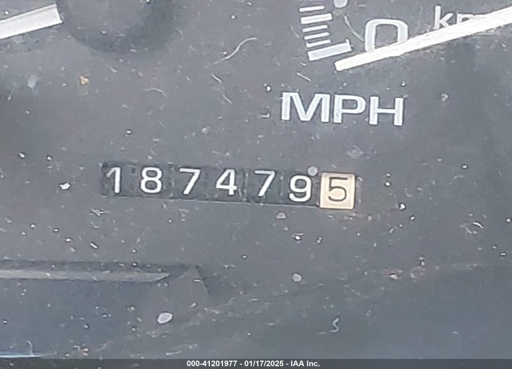 2000 CADILLAC ESCALADE STANDARD VIN: 1GYEK13R4YR144703
