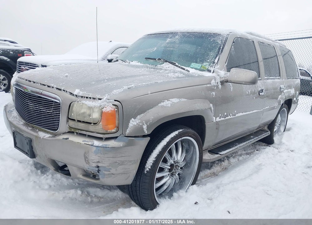 2000 CADILLAC ESCALADE STANDARD VIN: 1GYEK13R4YR144703