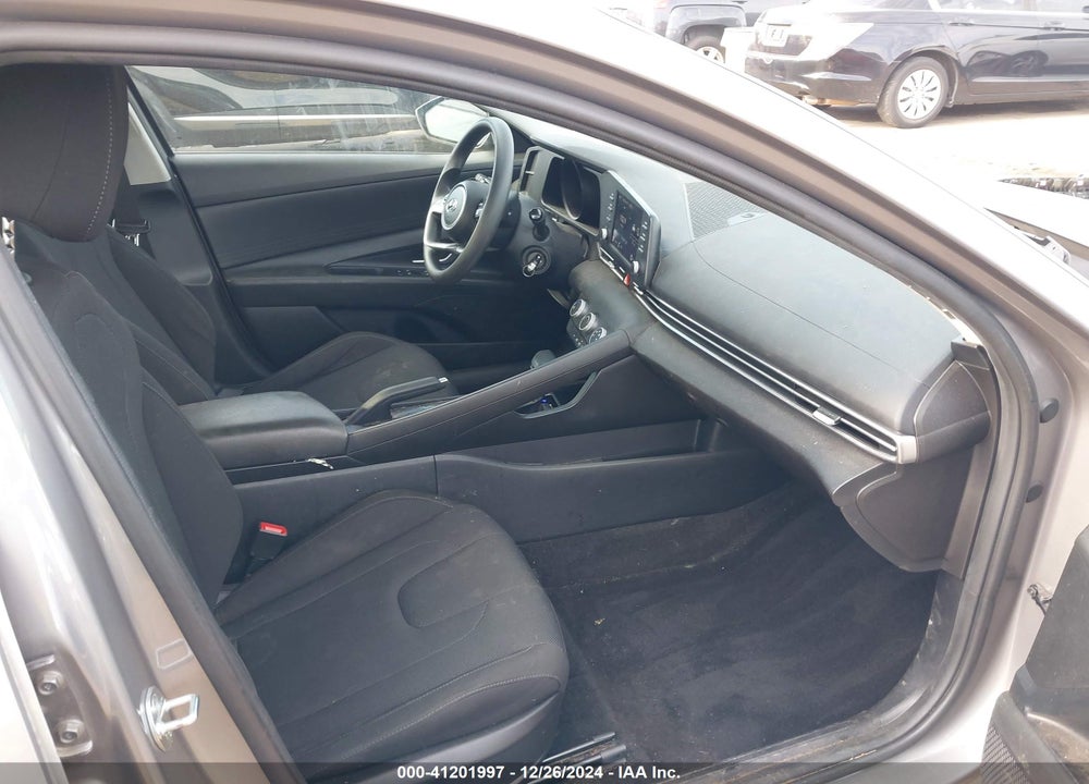 2022 HYUNDAI ELANTRA SE VIN: KMHLL4AG9NU255300