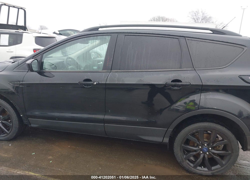 2017 FORD ESCAPE SE VIN: 1FMCU9G9XHUB98676
