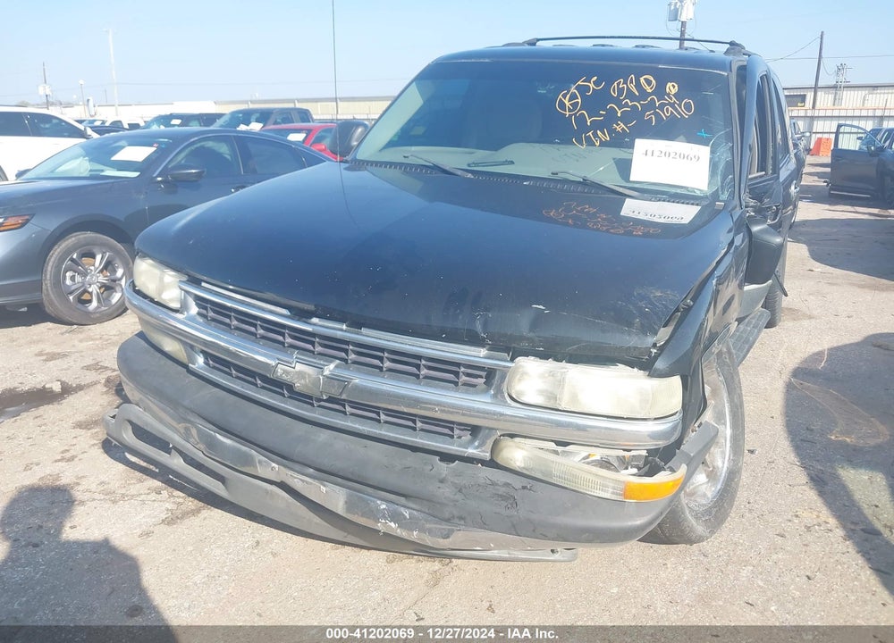 2002 CHEVROLET TAHOE LS VIN: 1GNEC13Z92R151910