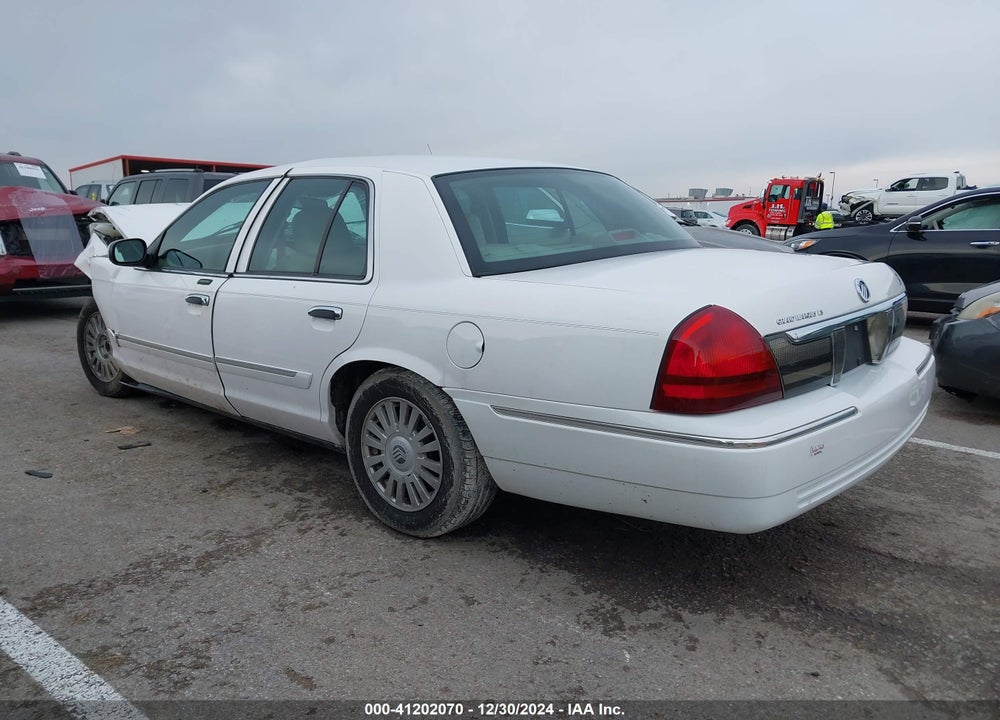2007 MERCURY GRAND MARQUIS VIN: 2MEFM75V17X627425