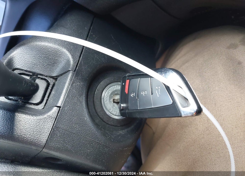 2010 HYUNDAI ELANTRA TOURING VIN: KMHDC8AE0AU071691
