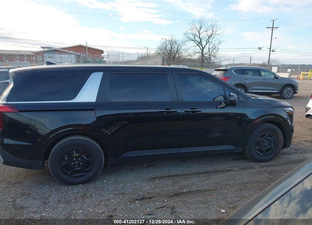 2025 KIA CARNIVAL MPV LXS VIN: KNDNB5K35S6460761