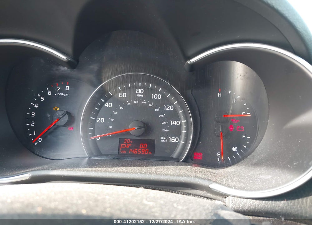 2014 KIA SORENTO LX V6 VIN: 5XYKTDA71EG497743