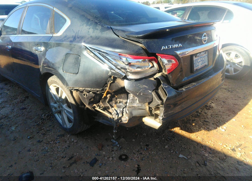 2016 NISSAN ALTIMA 3.5 SL VIN: 1N4BL3APXGC142044