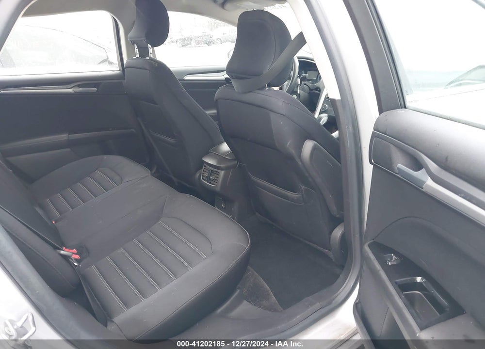 2015 FORD FUSION VIN: 3FA6P0H76FR207935