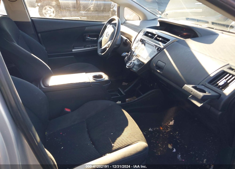 2016 TOYOTA PRIUS V TWO VIN: JTDZN3EU6GJ044160