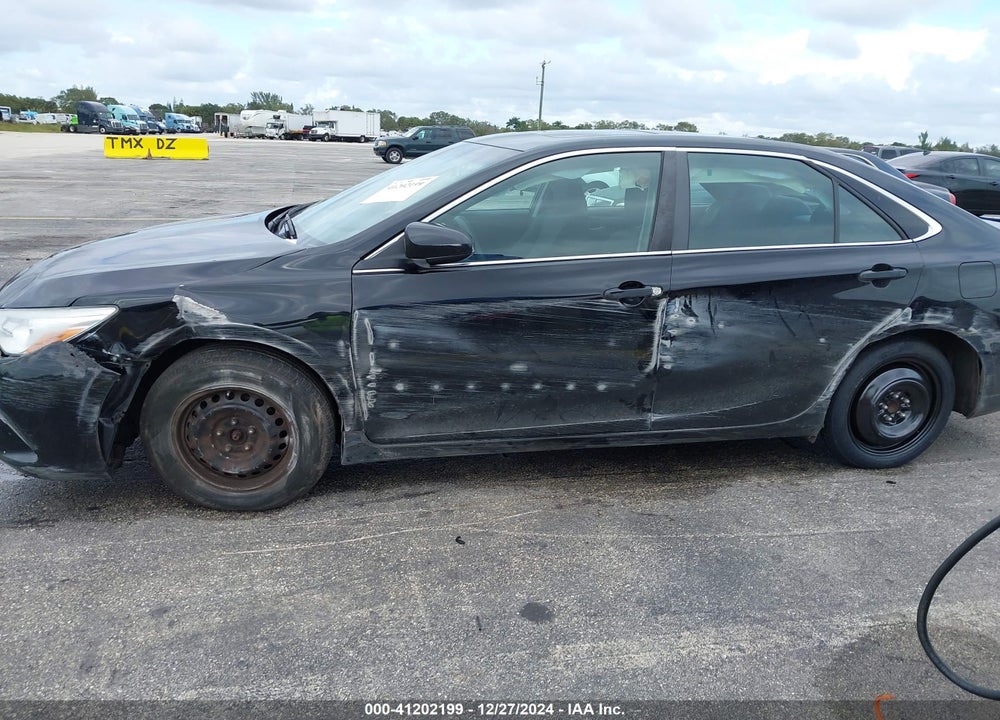 2015 TOYOTA CAMRY LE VIN: 4T1BF1FK7FU912711