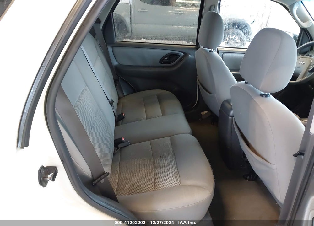 2005 FORD ESCAPE XLT VIN: 1FMYU93185KD98677