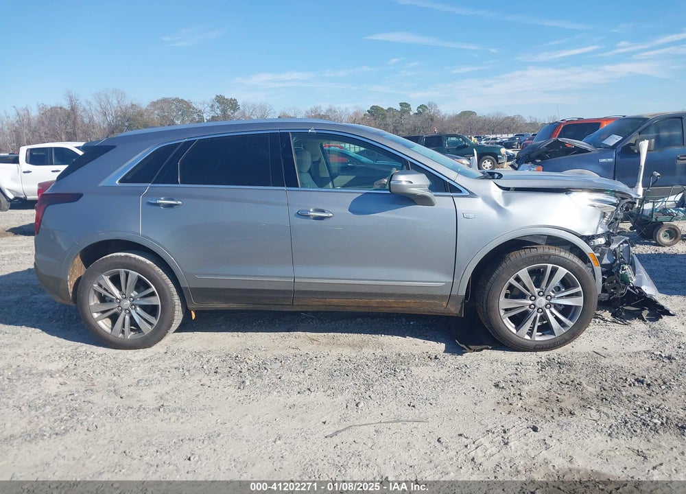 2024 CADILLAC XT5 FWD PREMIUM LUXURY VIN: 1GYKNCR45RZ752636